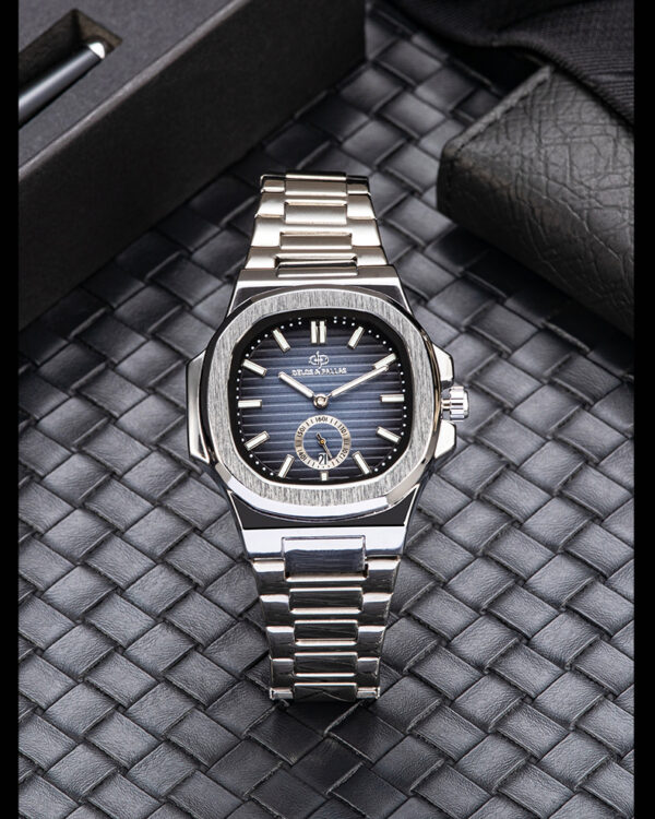 DELOS & PALLAS Nautilus Chronograph